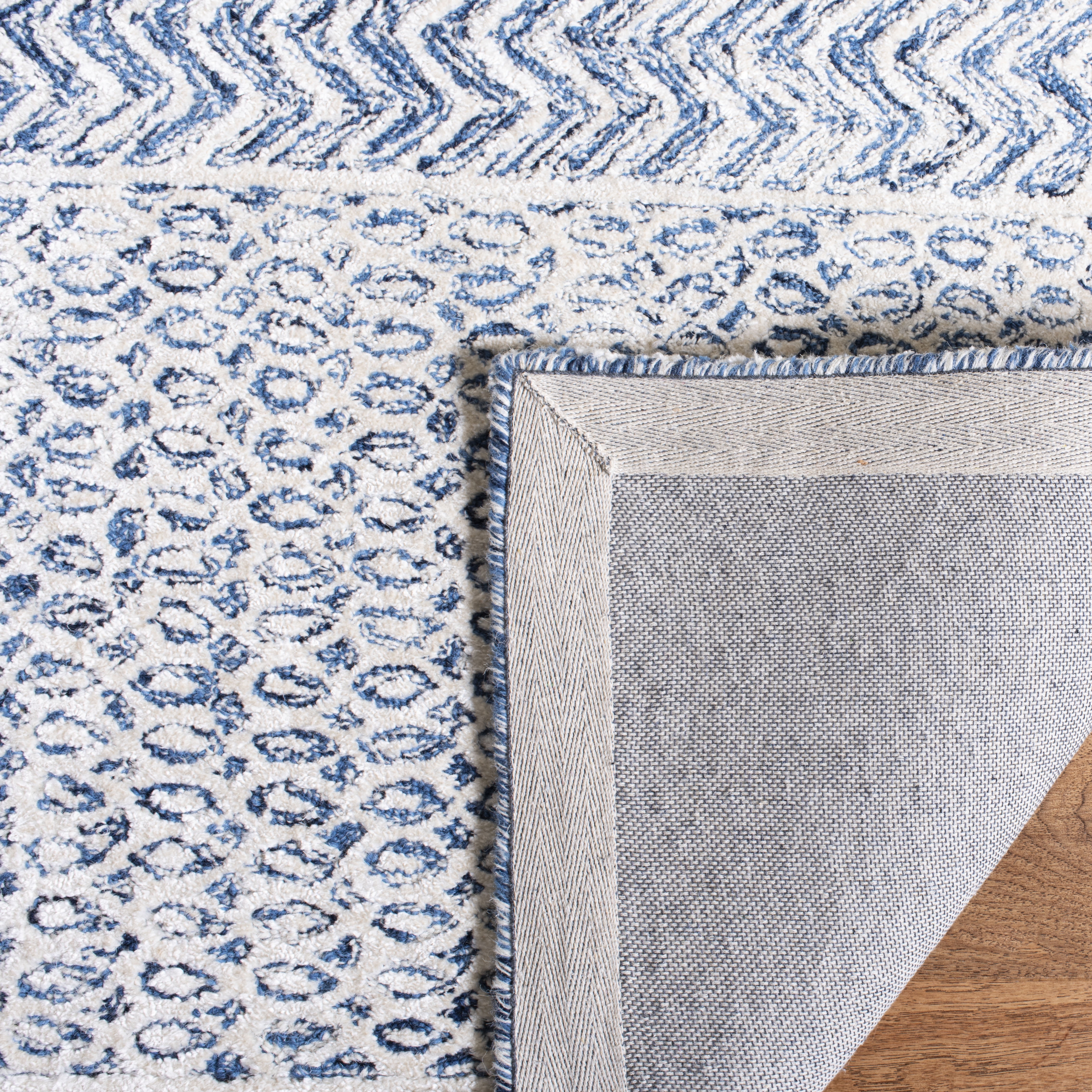SAFAVIEH Glamour Andreas Geometric Area Rug, Navy/Ivory, 9' x 12'