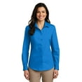 thumbnail image 1 of Camisa de popelina Carefree de manga larga para mujer de Port Authority®. LW100 Autoridad Portuaria LW100, 1 of 1