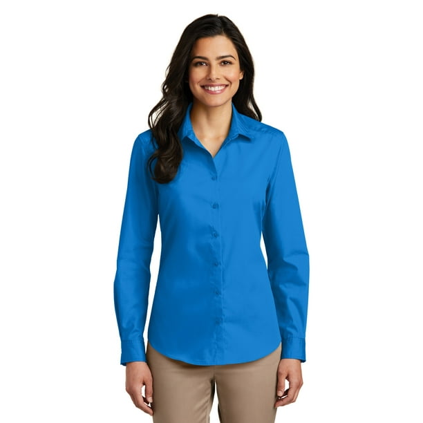 Camisa de popelina Carefree de manga larga para mujer de Port Authority®. LW100 Autoridad Portuaria LW100