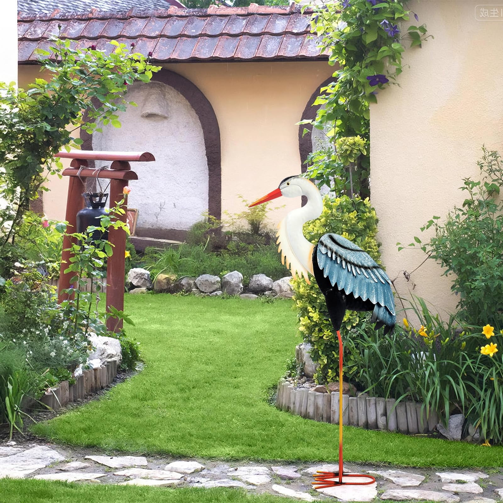 NIWEITA Large Standing Metal Crane Statue - Outdoor Heron Yard Art Sculpture, Garden Decor for Backyard, Patio, Porch & Lawn Ornament, Weather-Resistant Metal Bird Decor