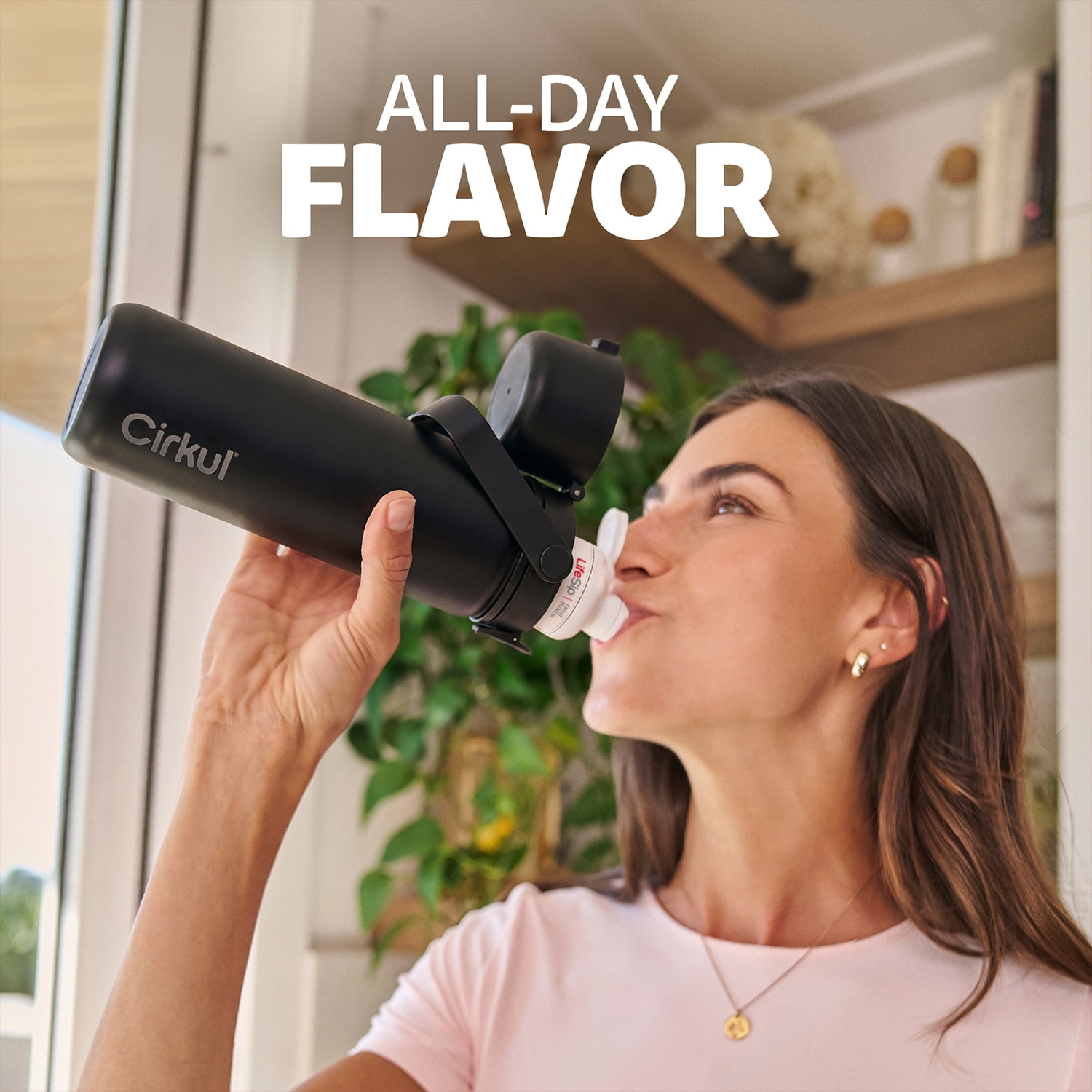 Cirkul® 20oz Commuter Bottle, Onyx (Black) with Flavor Cartridge Included (LifeSip Fruit Punch)