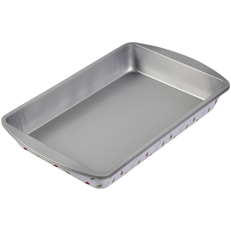 Wilton Nonstick Cookie Sheet, Muffin Pan, Oblong Pan and Cover Bakeware Set, 4-Piece, Silver