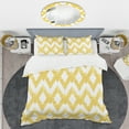 thumbnail image 2 of Designart 'Gold glittering lines pattern' Mid-Century Modern Duvet Cover Set, 2 of 4