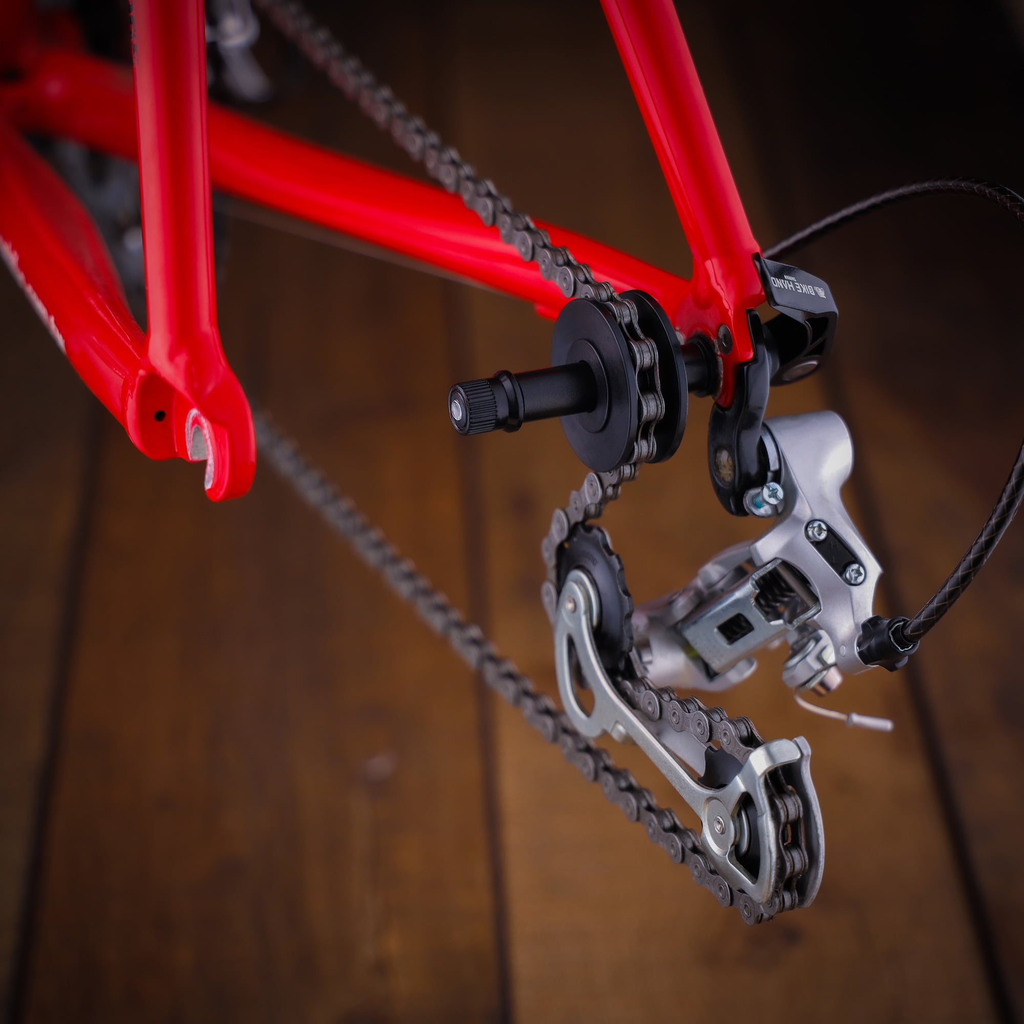 DV/_ Bicycle Cycling Chain Keeper Holder For Bike Dummy Hub Quick Cleaning Tool