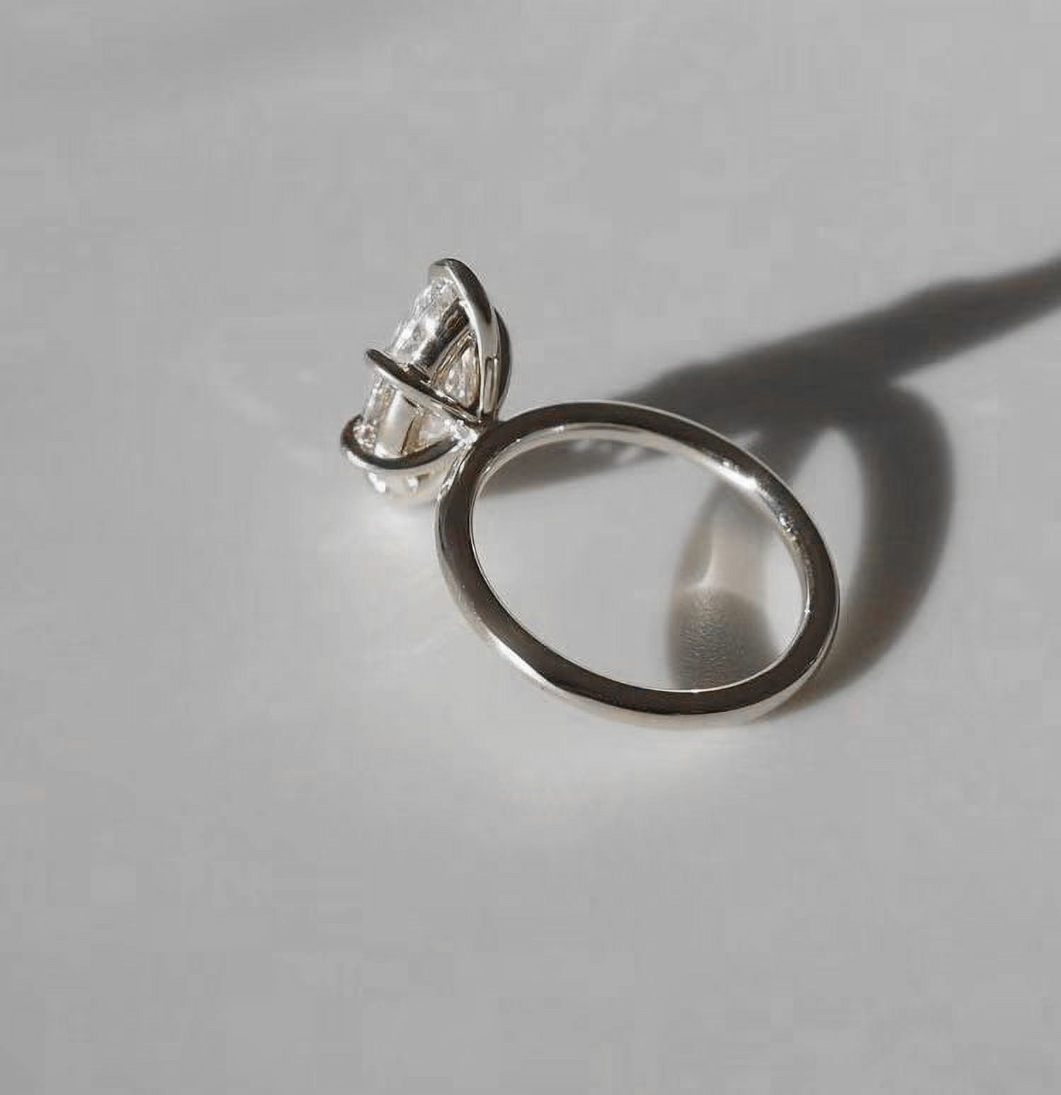 solitaire jewels 2.5CT Marquise Moissanite Solitaire Engagement Ring For Women, 14K White Gold