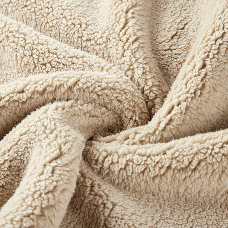 100% Polyester Double Side Plush Sherpa Fleece Fabric for Huge