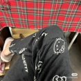 thumbnail image 3 of Pantalones de pijama originales de Hello Kitty para mujer, ropa informal Kawaii Y2K de dibujos animados Sanrio Kt, pantalones gruesos de felpa suave, color negro, 3 of 4