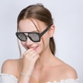 thumbnail image 4 of UPOUART Gafas De Sol Hexagonales De Plástico Negro Para Mujer Y Moderno Y, 4 of 8