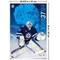 thumbnail image 2 of Jets de Winnipeg de la LNH - Connor Hellebuyck 24, 2 of 4