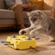 thumbnail image 3 of Juguete Interactivo de Queso para Gatos - Dispensador de Golosinas Autoajustable y Alimentador Lento para Gatos y Cachorros de Interior, Base Antideslizante, 3 of 9