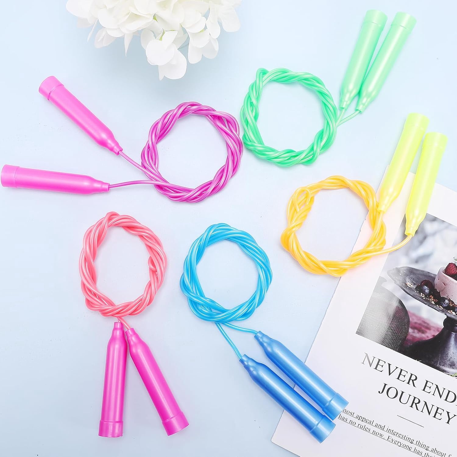 50 Pcs Kids Jump Rope Set, Colorful Skipping Ropes, 7.3 ft Plastic Jump Ropes, Adjustable Skipping Rope, Jump Ropes for Kids Party Favors, Outdoor Fun Exercise Fitness Activity