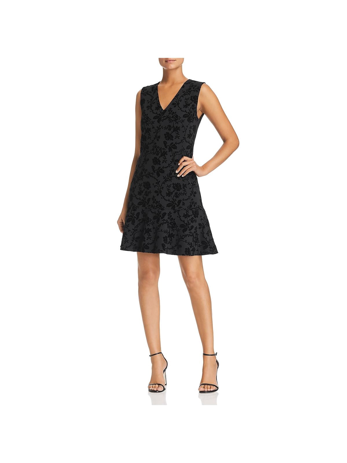 Le Gali Womens Mirella Velvet Floral 