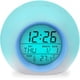 thumbnail image 1 of Reloj despertador digital, reloj para niños con luz nocturna de 7 colores, despertadores para niños y niñas, función con pilas, (blanco), 1 of 5