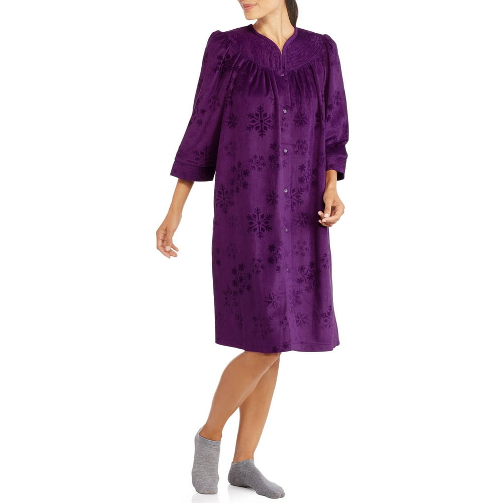 White Stag Women's Embossed Snap Front Breakfast Robe (Sizes S4X