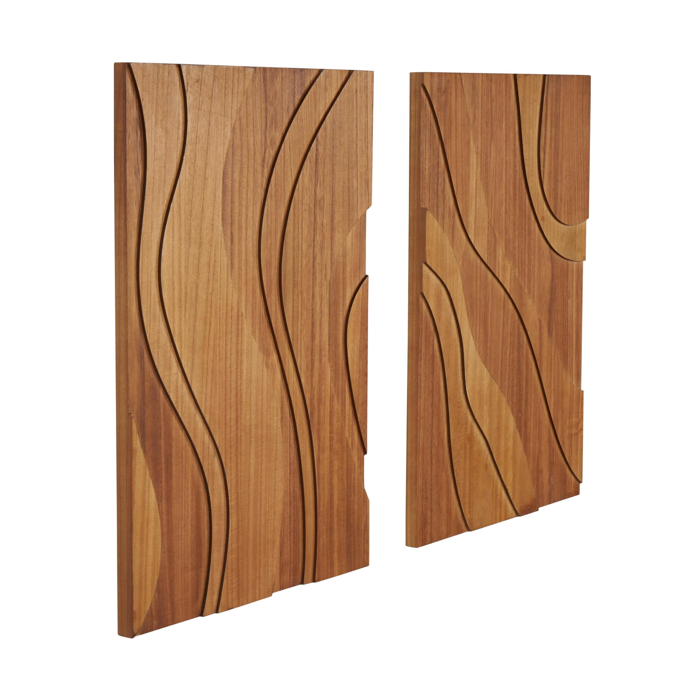 DecMode Brown Wooden Wavy Carved Abstract Wall Decor (2 Count)