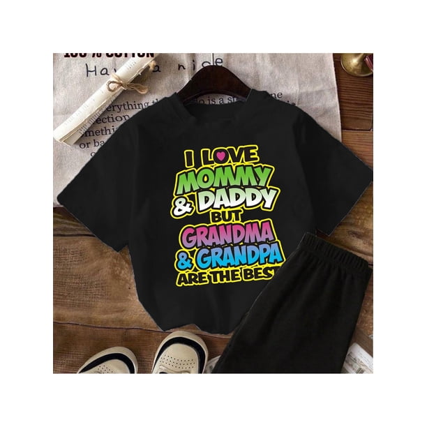 Conjunto de 2 piezas para niña de verano. Me encantan mamá y papá, pero los abuelos son los mejores. Conjunto de camiseta y pantalones cortos de manga corta 100 % algodón, ideal para exteriores.