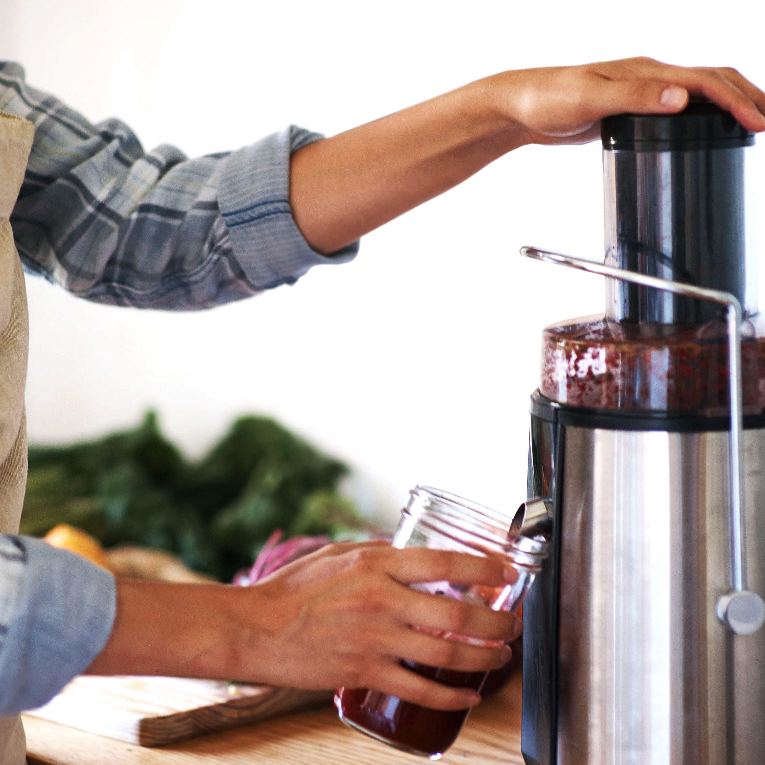 Megachef juice extractor juicer machine outlet