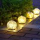 thumbnail image 5 of Globo de luz para exteriores, bola de cristal agrietada, decoración de patio, impermeable, luz blanca cálida, luz solar LED, bola solar decorativa, decoración de jardín para césped de patio, 5 of 5