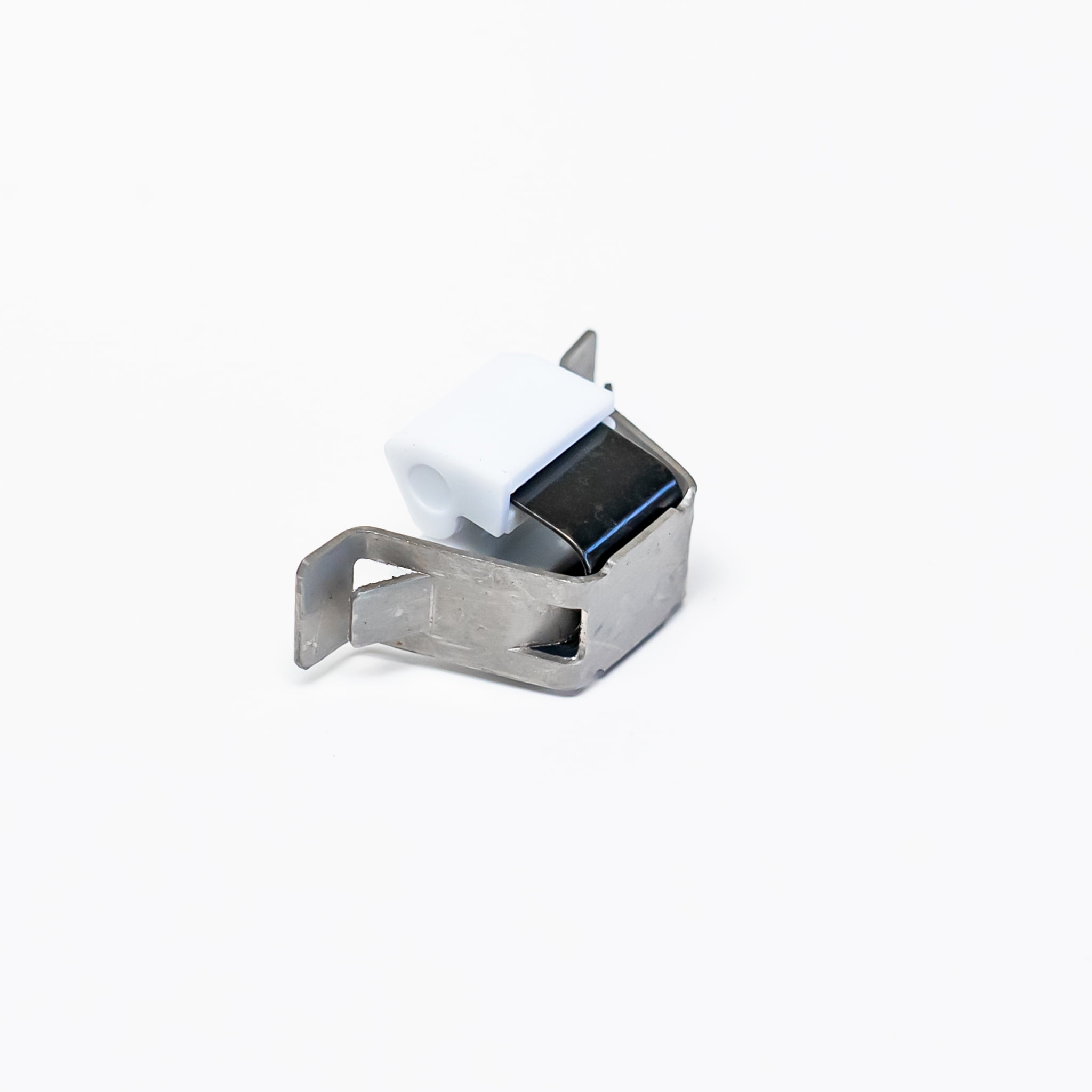 Dryer Door Catch fits Whirlpool, AP6023380, PS11756723, WPW10610880