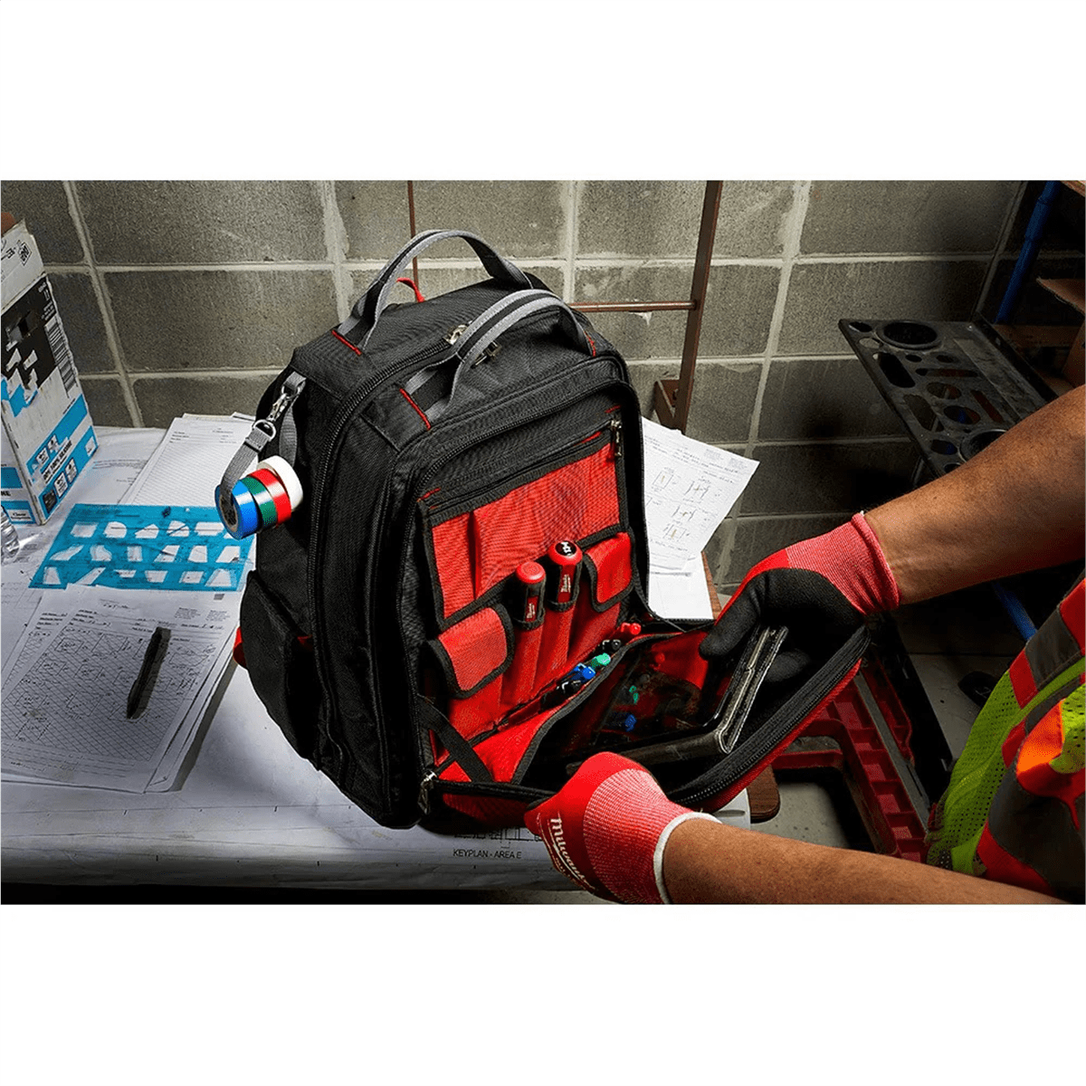 Milwaukee PACKOUT 15 in Tool Backpack (48-22-8301) – 48-Pocket Storage, Hard Shell Electronics Pocket, Load-Bearing Harness