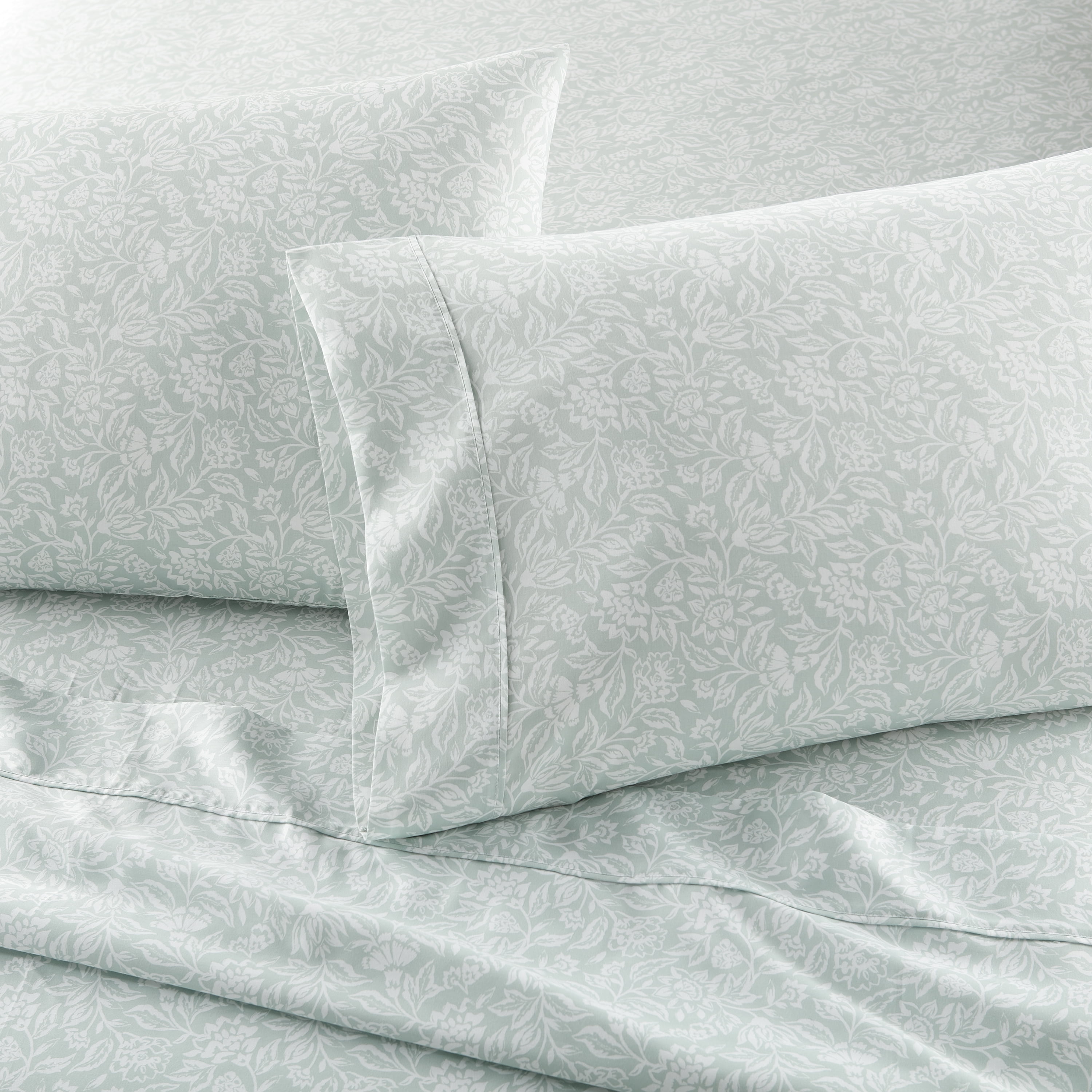 Better Homes & Gardens 2-Piece 300 Thread Count Cotton Sateen Pillowcase Set, Floral Soft Sea, King