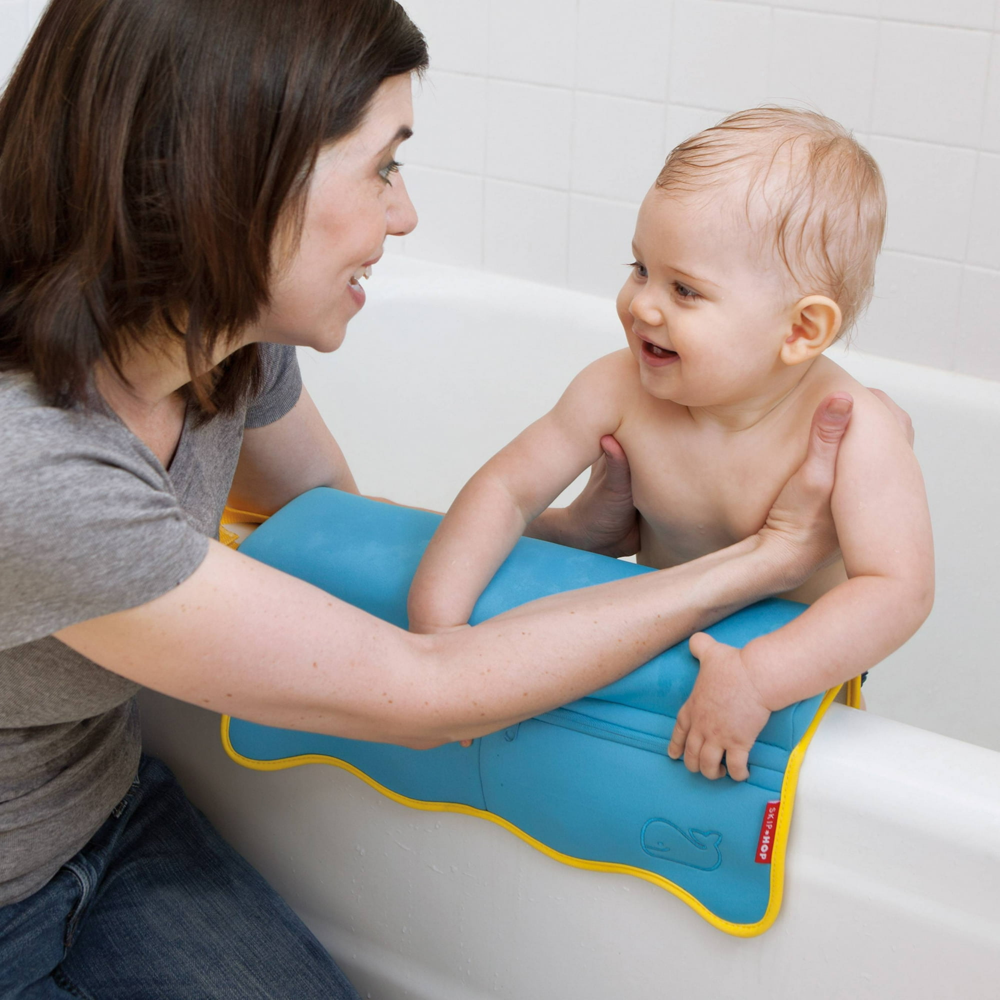 Buy Skip Hop Moby Bathtub Elbow Rest Cheapest skip hop deals and reviews