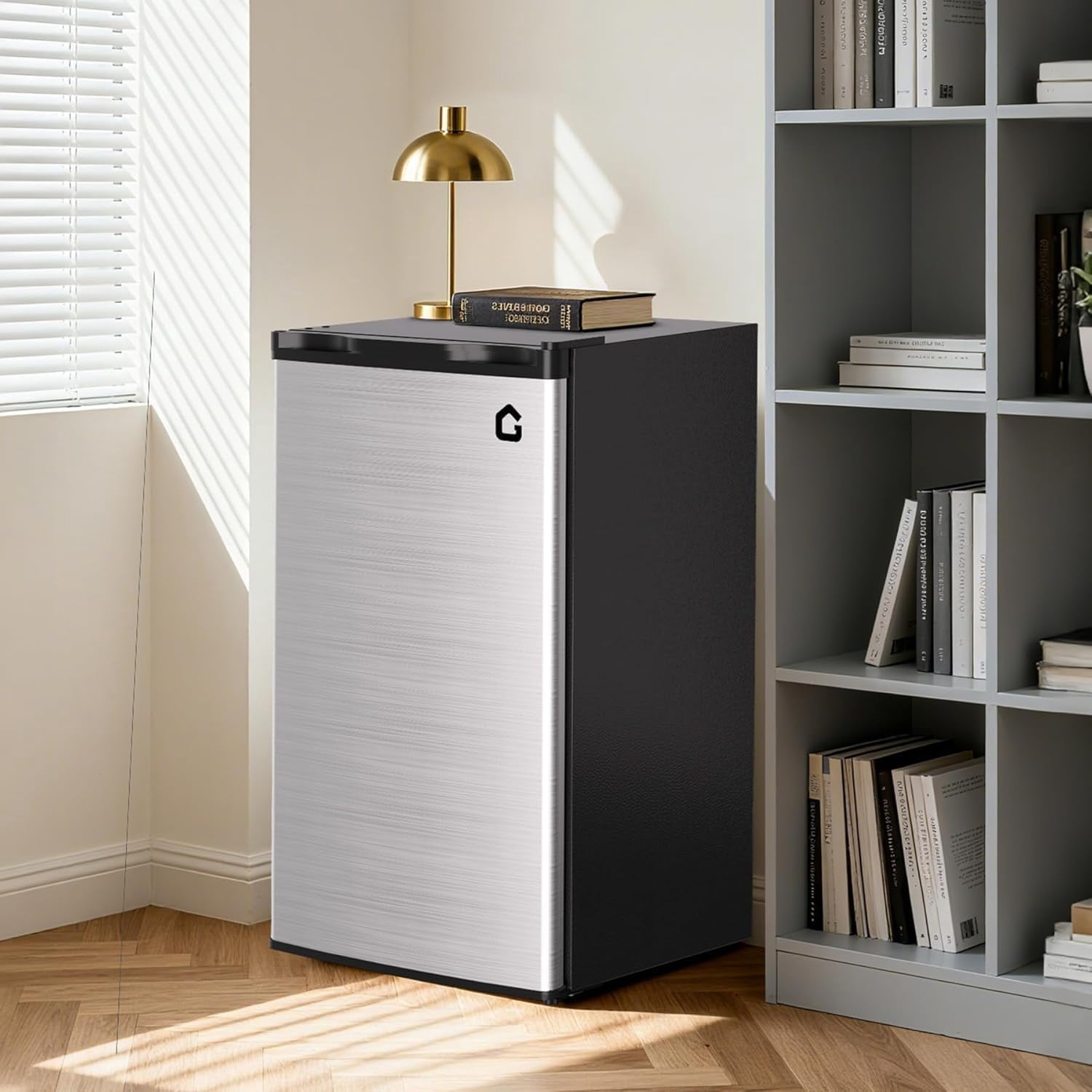 Energy-Saving 3.2 Cu. Ft. Silver Mini Fridge with Freezer – Single Door, Adjustable Thermostat, Reversible Door, Removable Shelf, Ideal for Apartment, Office, Dorm – BC-90 3.2cu.ft Single Door Silver