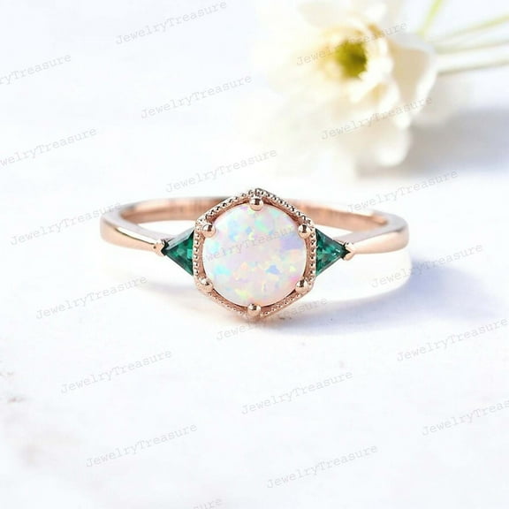 JEWELRYTREASURE 5 mm / 1 Ct Fire Opal Ring Rose Gold Plated Engagement Ring Trillion Cut Emerald Cluster Jewelry October Birthstone Ring Birthday Gift for Mom