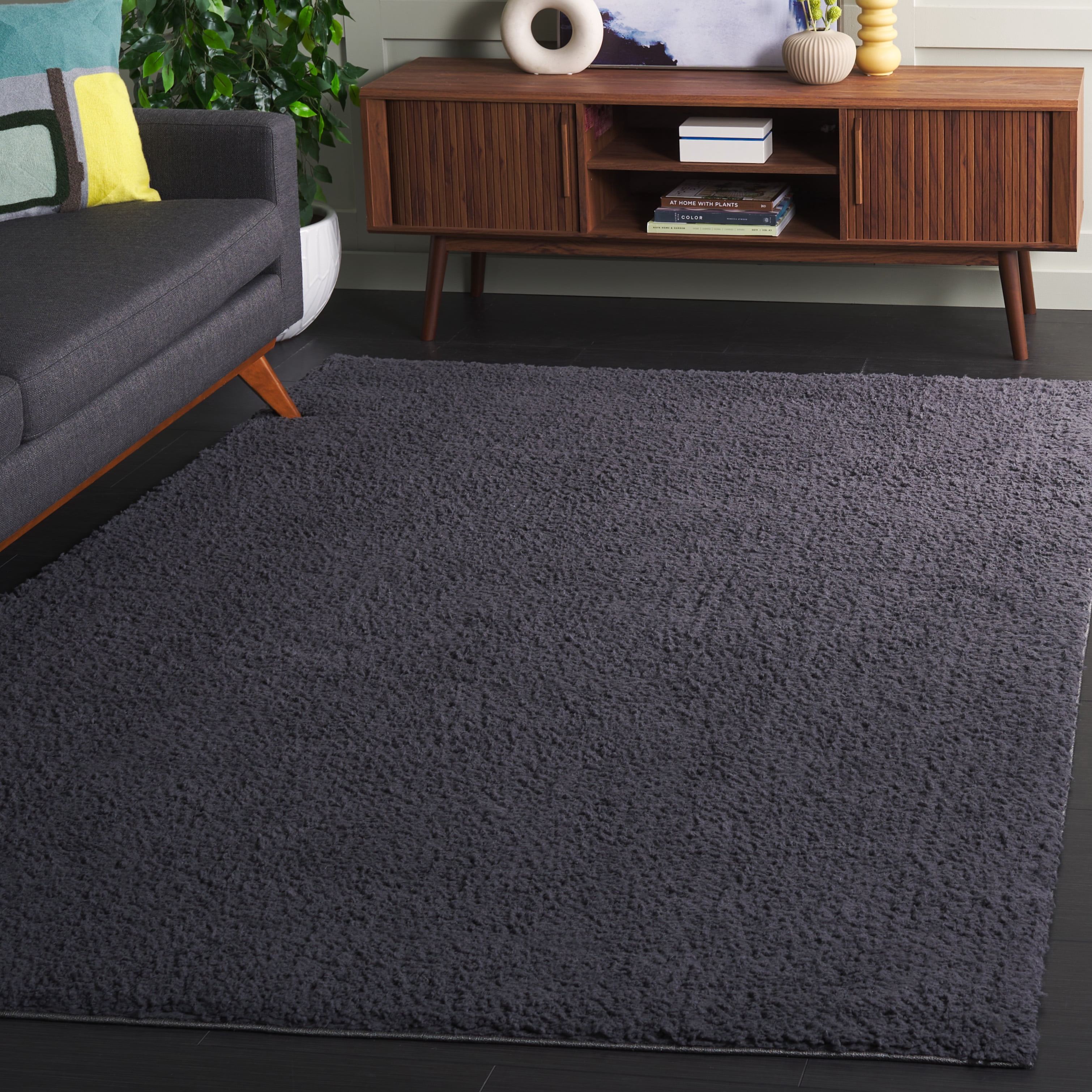 SAFAVIEH Rumi Blaire Solid Polyester Shag Area Rug, Charcoal, 9' x 12'