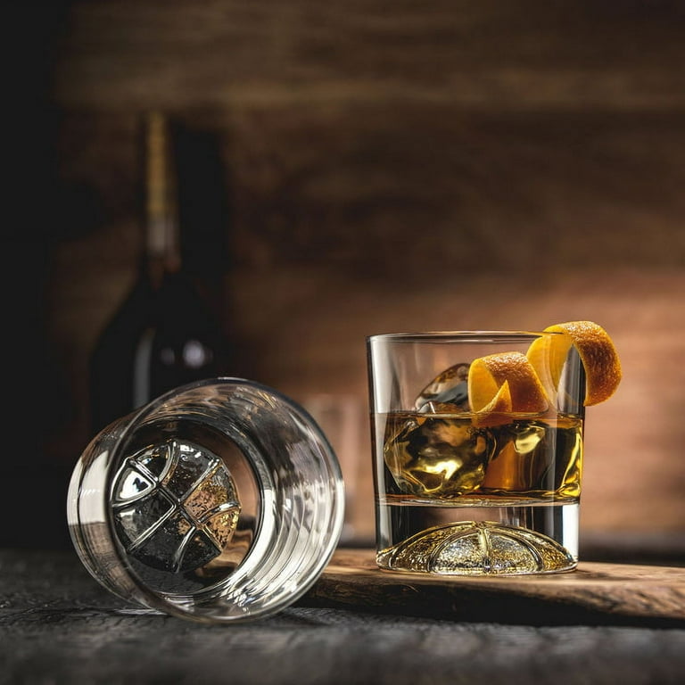 JoyJolt Swish Basketball Design Whiskey DOF Short Drinking Glass, Set of 4  Basketball Sports Liquor Drinking Cups 