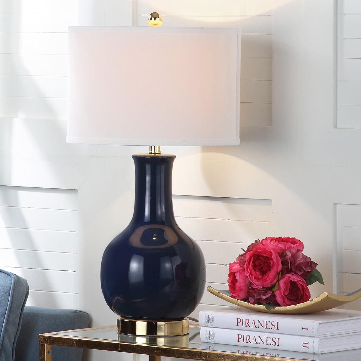 Safavieh Paris 27.5 in 1-Light Glam, Bohemian Gold Table Lamps With off-White Solid Print Shades