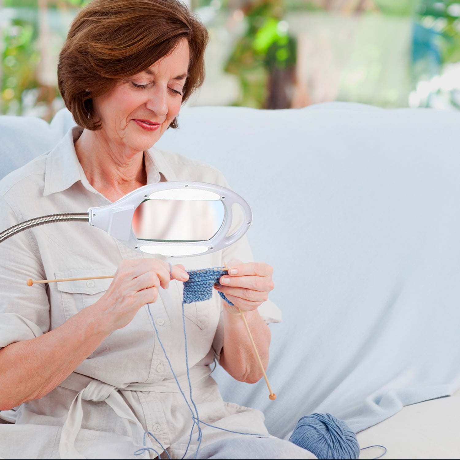 Brightech - LightView PRO SuperBright Magnifier Floor Lamp with 60 LED's