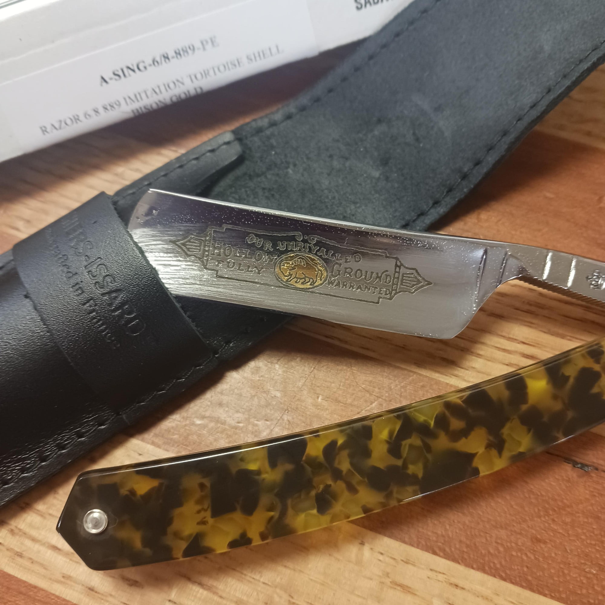 Thiers Issard Straight Razor - Faux Tortoise Handle (6/8"W)