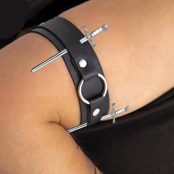 Weflink Gothic Style PU Armband for Men Bold Wide Design Accessory