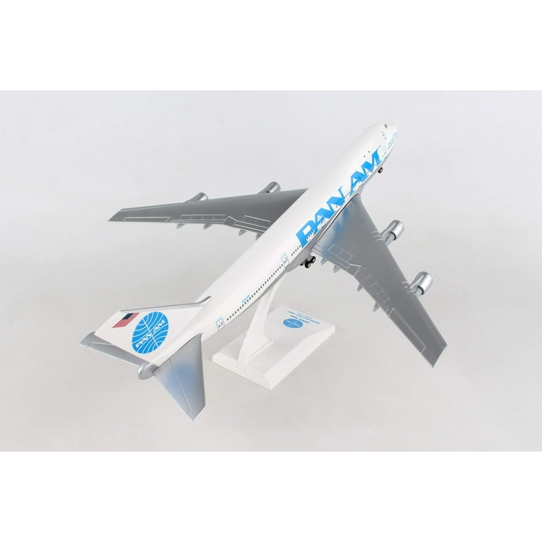 Skymarks Pan Am N747PA 747-100 1/200 Scale Model with Stand