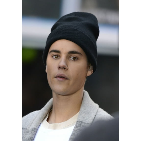Justin Bieber On Stage For Nbc Today Show Concert With Justin Bieber, Rockefeller Plaza, New York, Ny November 18, 2015. Photo By Derek StormEverett Collection Celebrity (8 x 10)