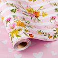 thumbnail image 1 of Papel de regalo con forma de flor rosa burymento reversible, 1 of 7