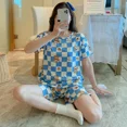 thumbnail image 4 of Conjunto de ropa de dormir holgada de verano para mujer, ropa de hogar de manga corta y cuello redondo de talla grande, traje informal para casa con estampado de dibujos animados cómodo, 4 of 5