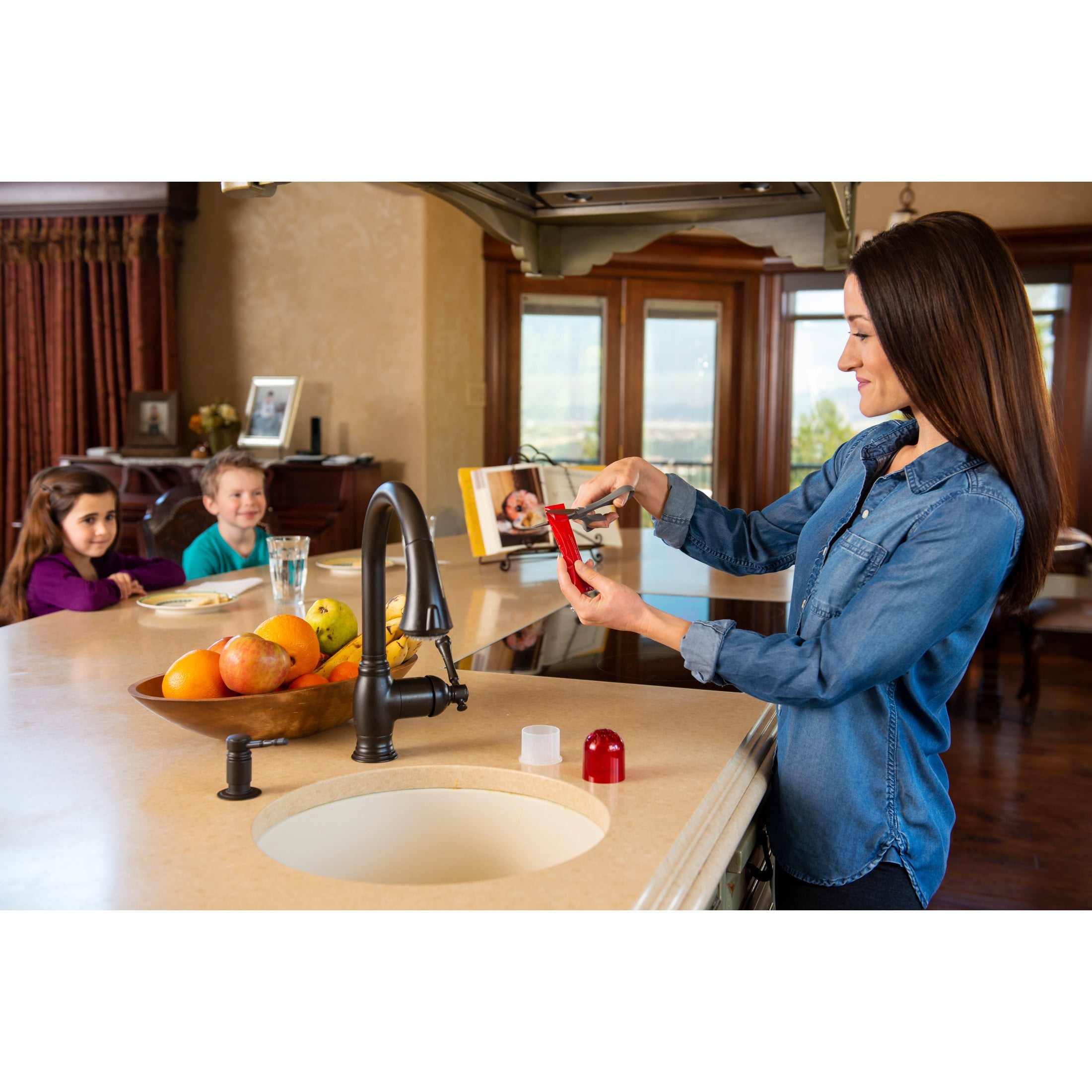 RESCUE! Reusable Indoor Fruit Fly Trap, 2 Pack Liquid