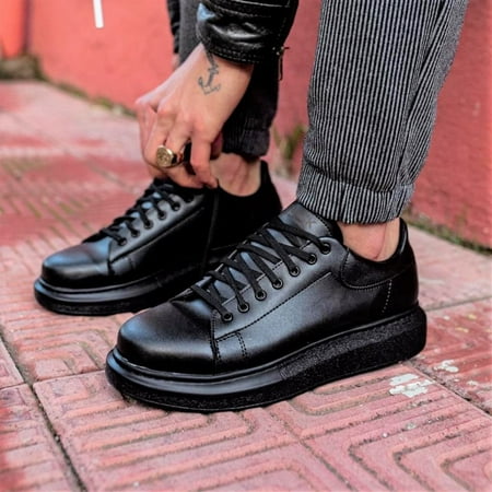 

Pall in Jet Black
