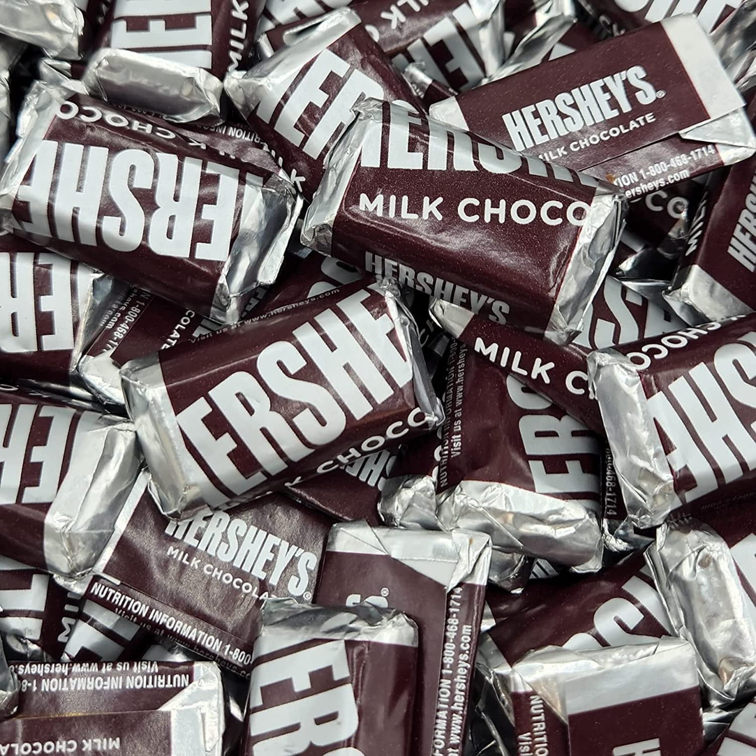 Hershey's Milk Chocolate Miniature Candy Bars - Individually Wrapped - Bulk Pack 4 Pound