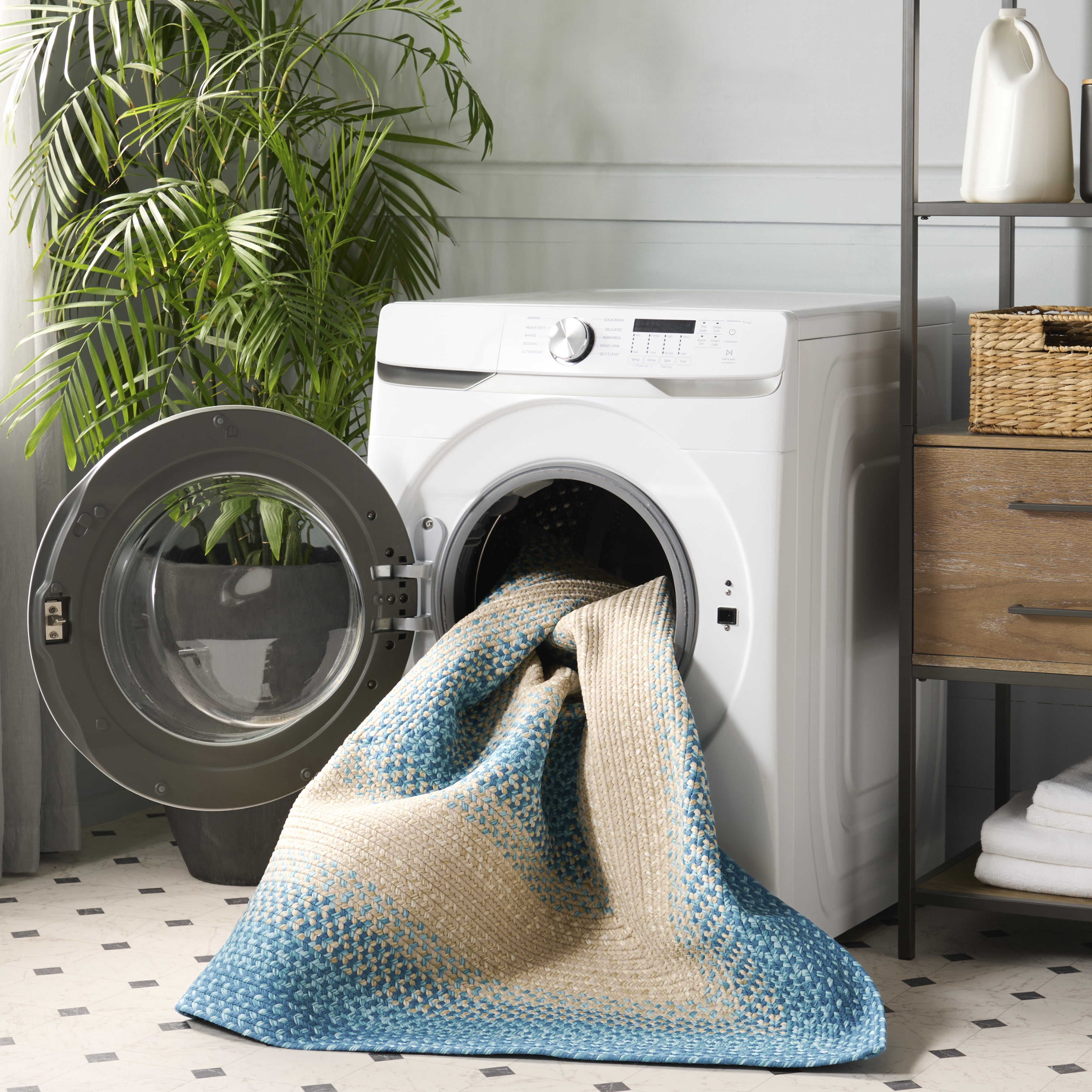 SAFAVIEH Braided Neville Bordered Machine Washable Reversible Area Rug, Blue/Beige, 3' x 3' Round
