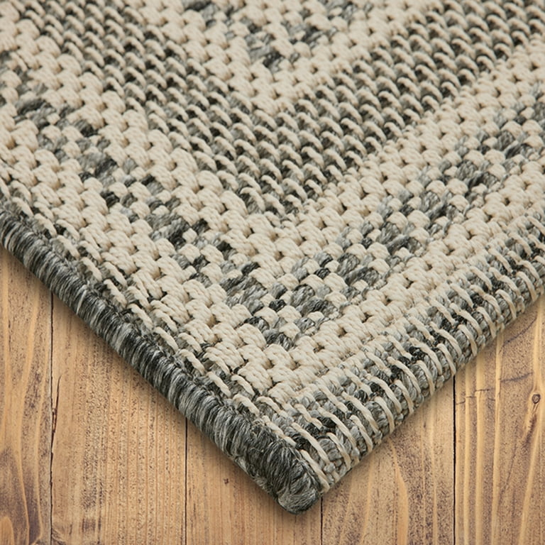 Better Homes & Gardens Woven Border 7’ x 10’ Outdoor Rug - Polypropylene/Polyester - Gray