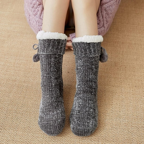 Chaussettes pantoufles Grippers Fuzzy Socks Femmes Chaussettes de Noël  antidérapantes Chaussettes chaudes d'hiver athlétiques