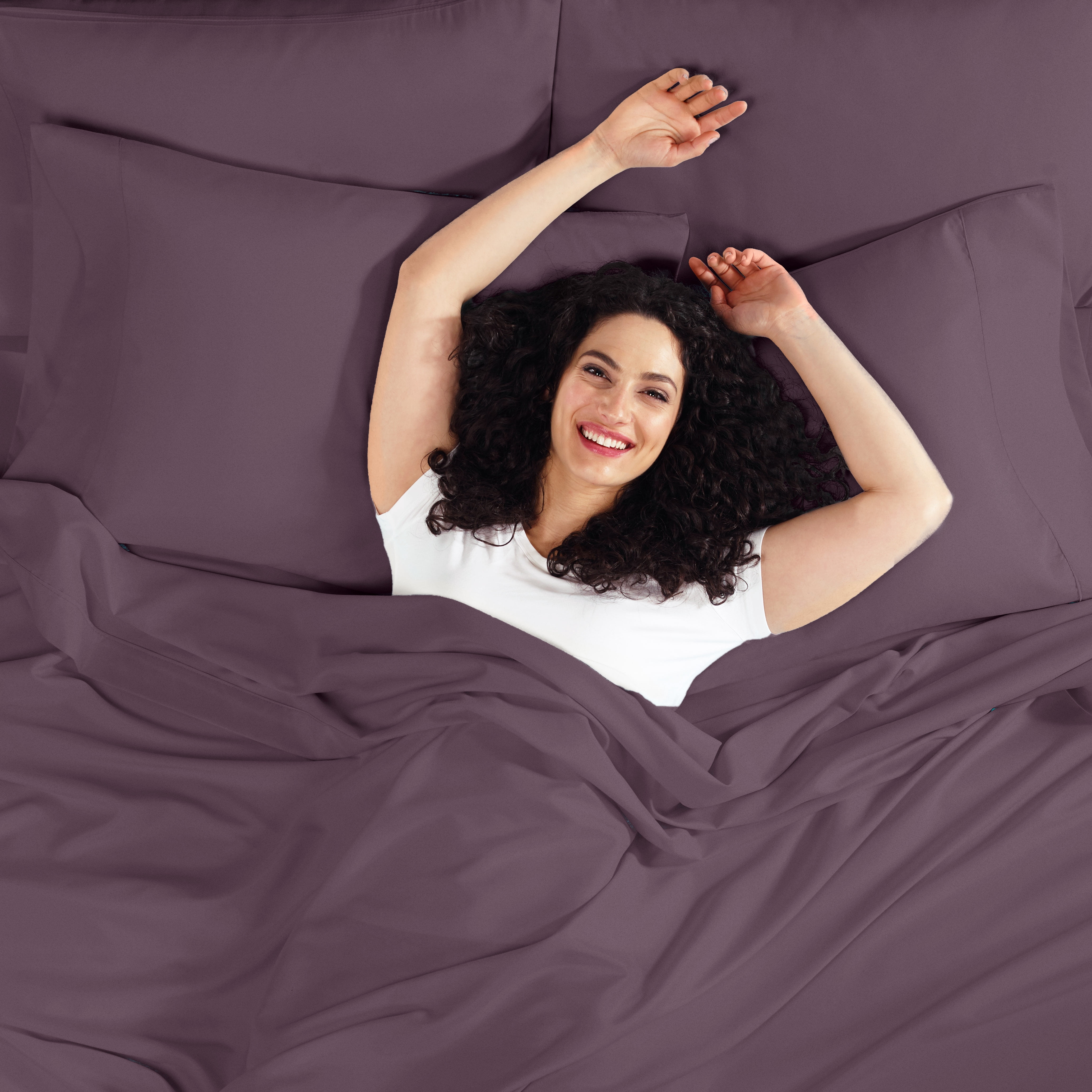 Hearth & Harbor Deep Pocket 5 Piece Solid Bed Sheet Set, 1800 Thread Count Microfiber Sheets, California King, Eggplant