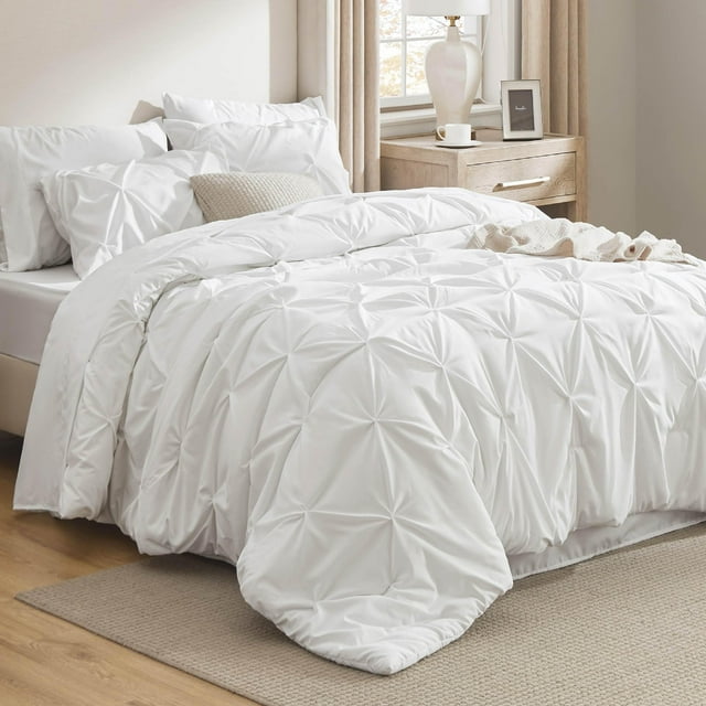 Juego de edredón Bedsure California King Pinch Pleat White