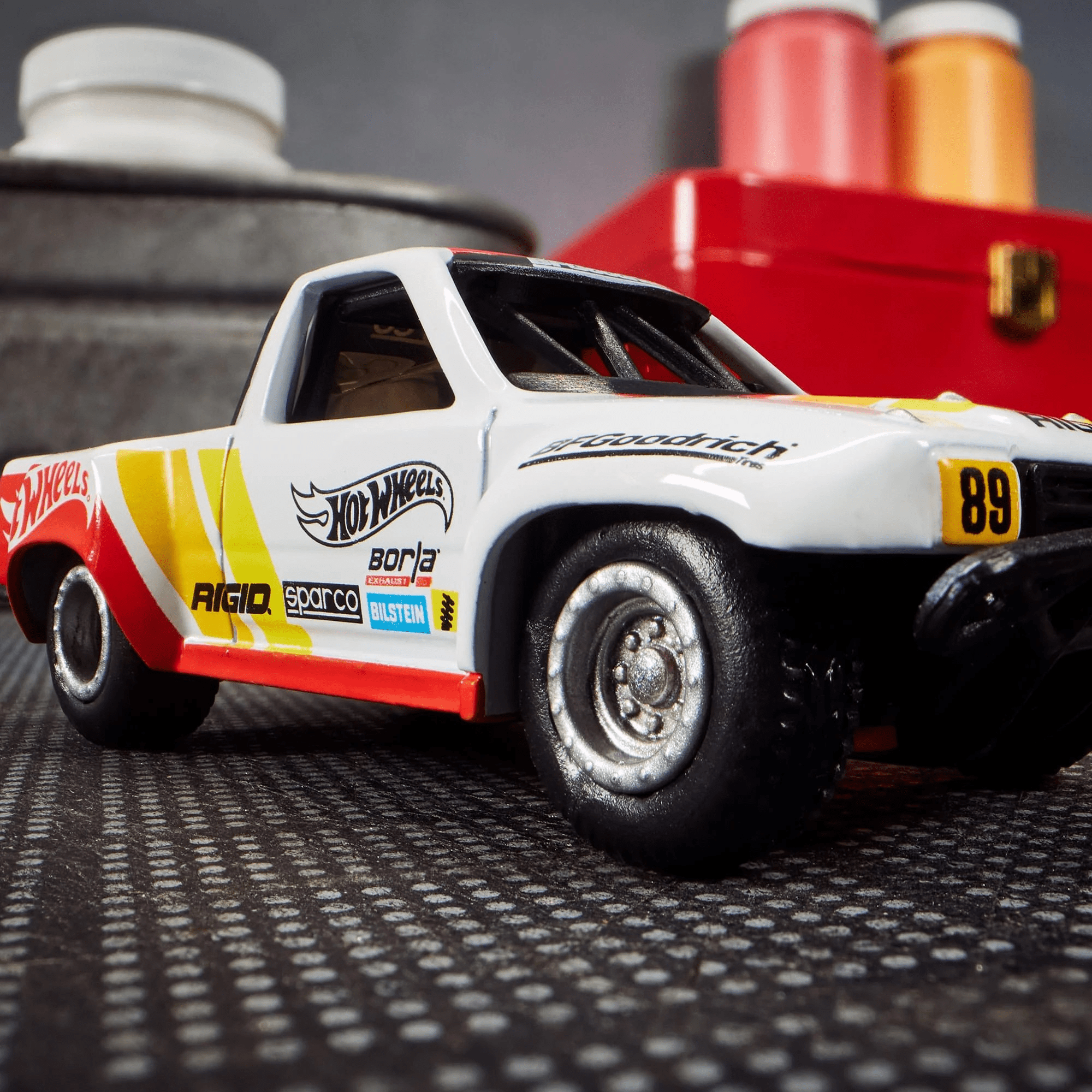 Hot Wheels Elite 64 1989 Toyota HiLux Stadium Truck #11