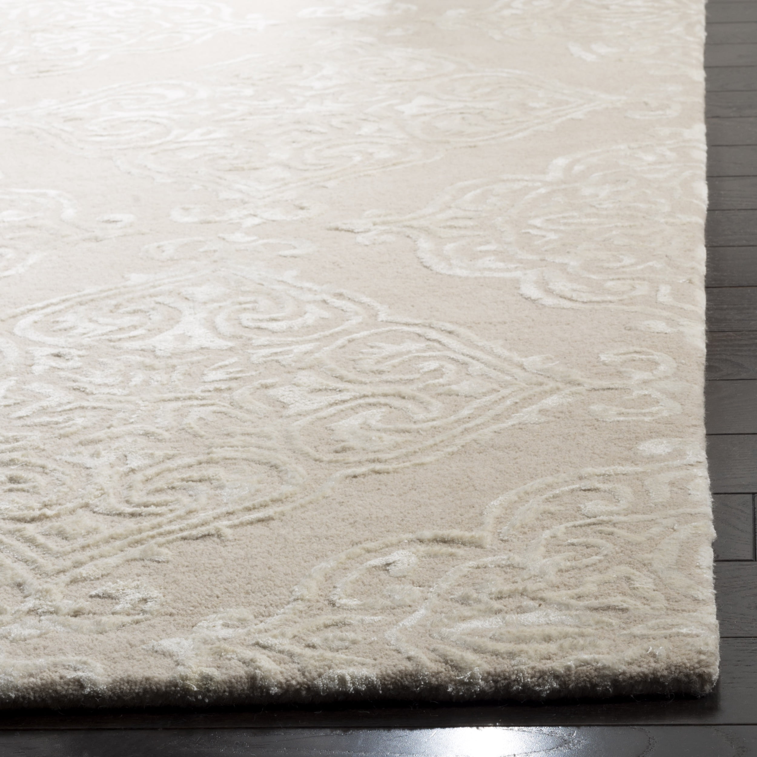 SAFAVIEH Glamour Georgene Damask Runner Rug, Beige/Ivory, 2'3" x 8'
