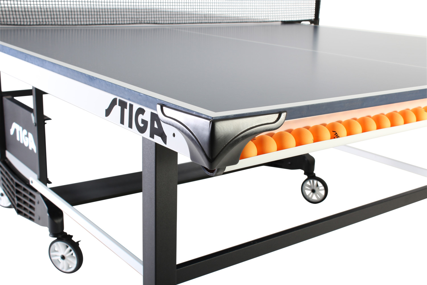 STIGA Tournament Series 385 Indoor Competition-Ready Table Tennis Table - image 2 of 8