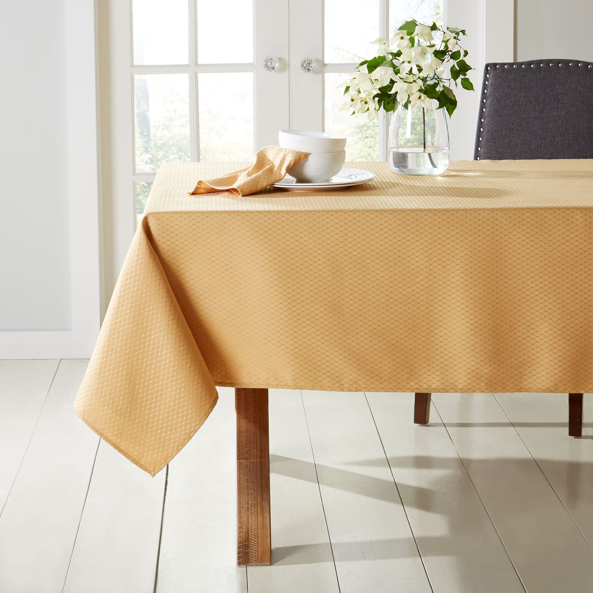 Town & Country Living McKenna Tablecloth